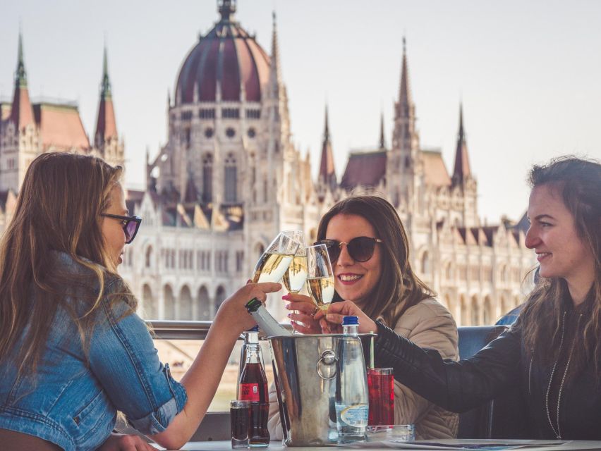 Budapest: Unlimited Prosecco and Wine Sightseeing Cruise - A short Danube cruise that hits Budapest’s greatest hits fast