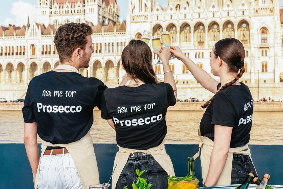 Budapest: Unlimited Prosecco, Beer and Aperol Spritz Cruise - From the Water: Parliament, Liberty Bridge, and the Best Photo Angles