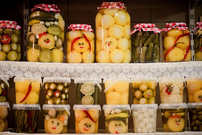 Budapest Urban Feast - Food Tour with Wine Tasting & Coffee House - Coffee-house time: a smart break inside a walking tour