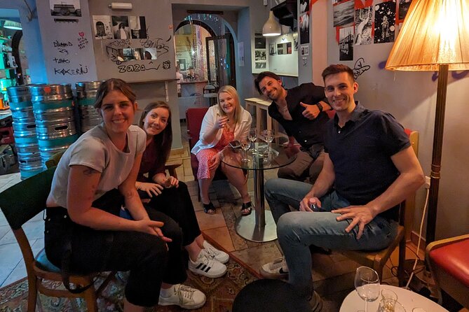 Budapest Vibe: Ruin Bars, Street Art and Culture Tour - The best way to picture this tour: afternoon culture with a drink in hand
