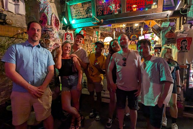 Budapest Vibe: Ruin Bars, Street Art and Culture Tour - Stop 3: Szimpla Kert, Budapest’s famous ruin bar without the full night commitment