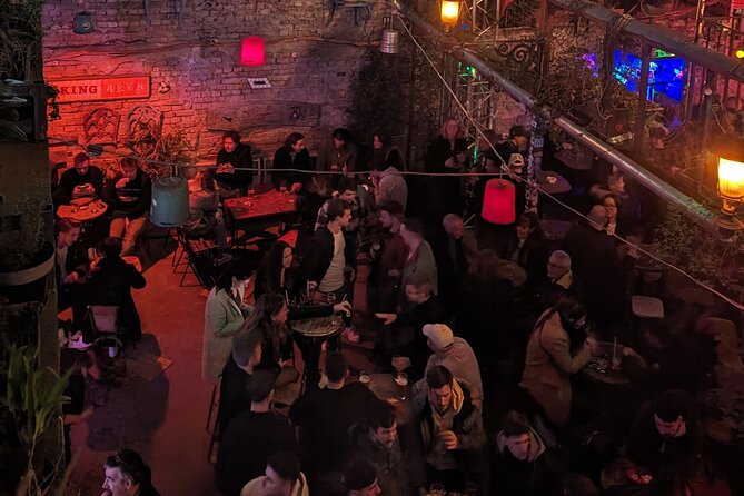 Budapest Vibe: Ruin Bars, Street Art and Culture Tour - Stop 5: Lángos on Wesselényi utca so you don’t leave hungry