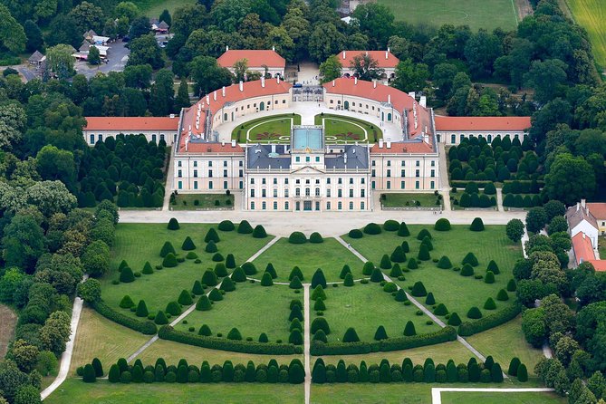 Budapest-Vienna One-Way Sightseeing Transfer - Key highlights to know before you go