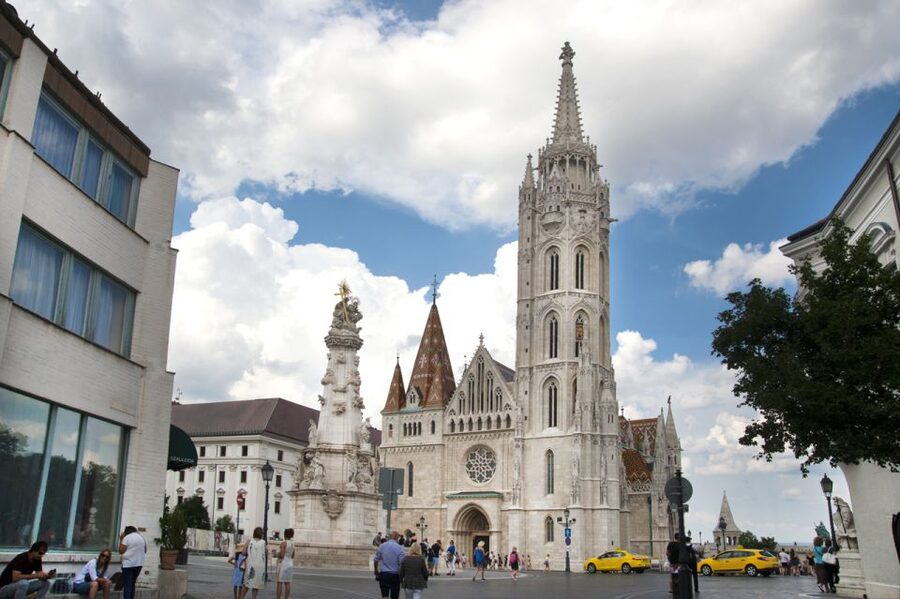 Budapest: Walking Tour in German - Key points to know