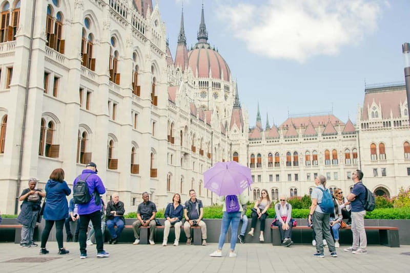 Budapest: Walking Tour to the Shoes Memorial and Parliament - Key highlights at a glance