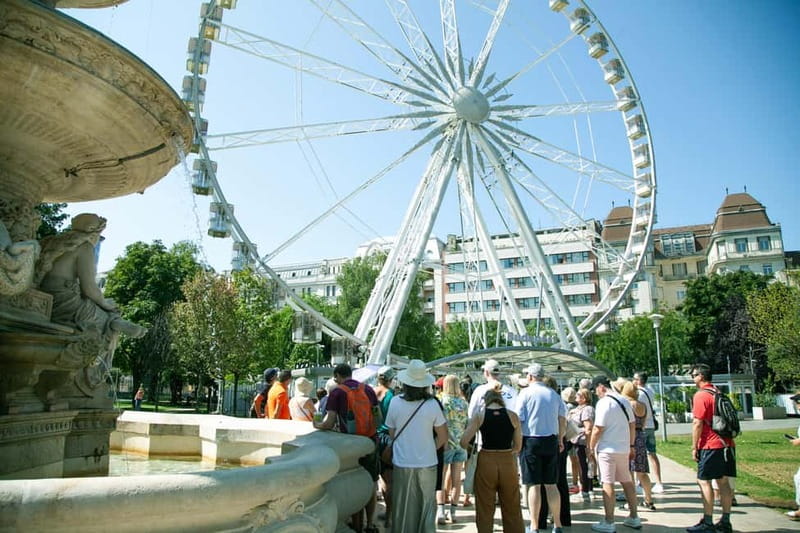 Budapest: Walking Tour to the Shoes Memorial and Parliament - Elizabeth Square and the Budapest Eye: seeing the city’s rhythm