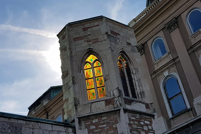 Budapest Walking Tour with Your Private Guide: 20+ Highlights - Vajdahunyad Castle and the Széchenyi Baths area: quick architecture and a taste of Budapest leisure