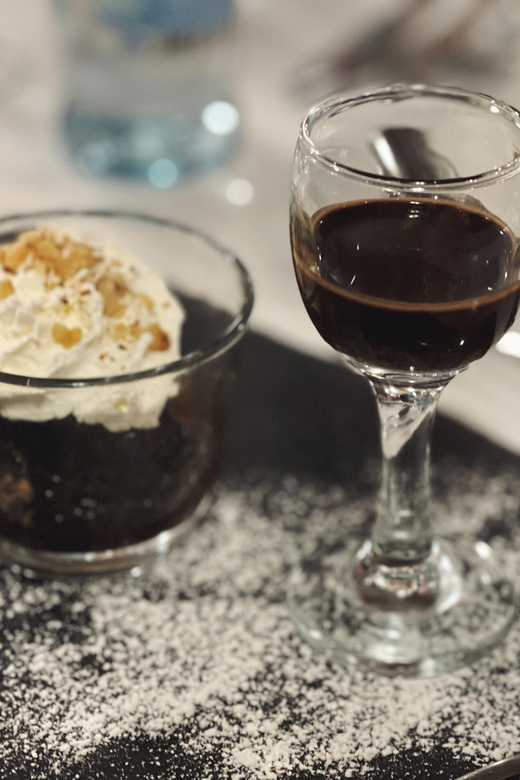 Budapest: Wine & Dine Cruise on the Danube - Service and pacing: why the meal feels smooth