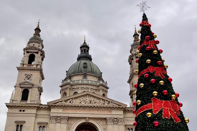 Budapest Wonderland - A Christmas Market Tour with Chimney Cake & Mulled Wine - Vörösmarty Square: Central, Easy, and Built for Wandering
