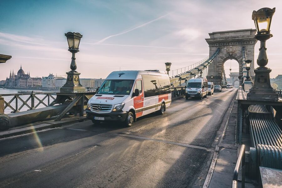 Castle District & Pest Driving Tour with Danube River Cruise - How the Timing Works: 3 Hours on Land, 1 Hour on the Danube