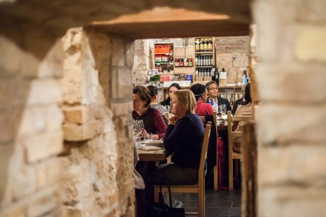 Chef’s Table – Wine Cellar Dinner Party in Budapest - Who should book this chef’s table wine cellar dinner