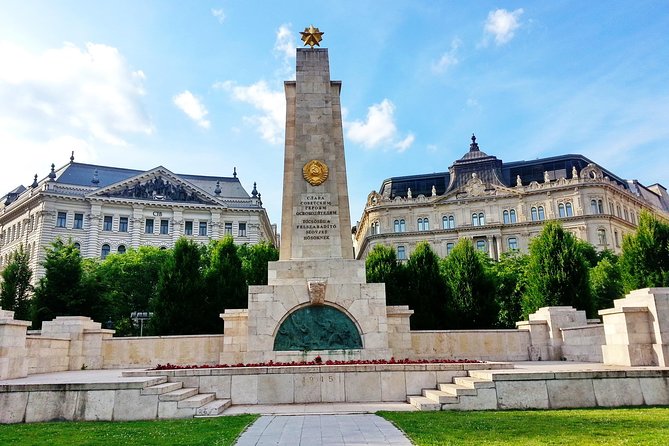 Communism in Hungary with a Historian - Erzsébet tér and the Stalin-square starting line