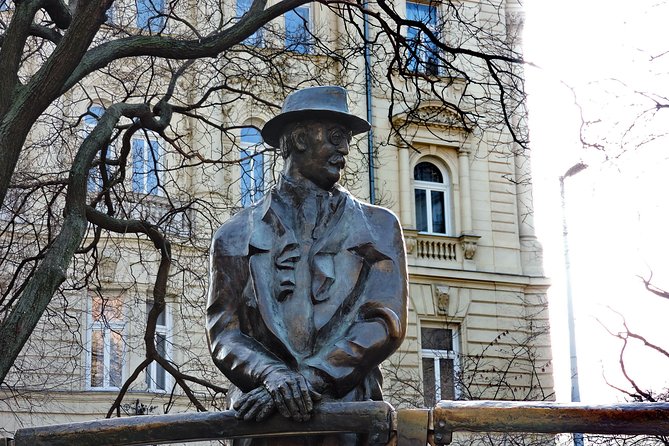 Communism in Hungary with a Historian - Who will enjoy this most (and who might not)
