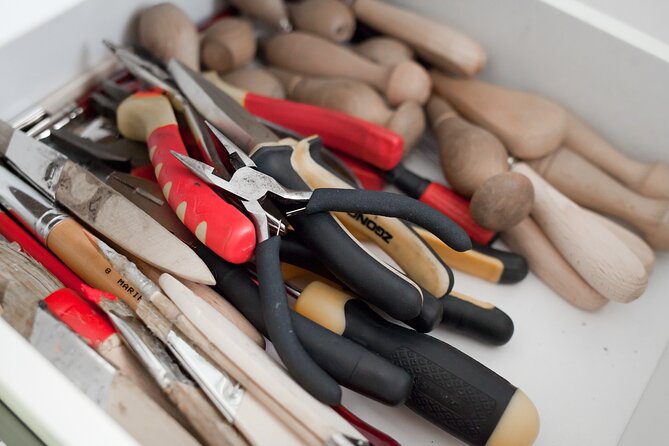 Create a unique leather accessory in downtown Budapest! - Best Fit: Who Will Love This Workshop Most
