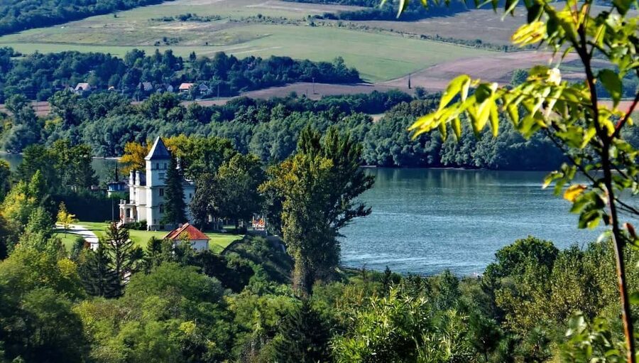 Danube Bend Day Trip - Nature Escape to Zebegény - Key reasons to do the Zebegény–Nagymaros Danube Bend day trip
