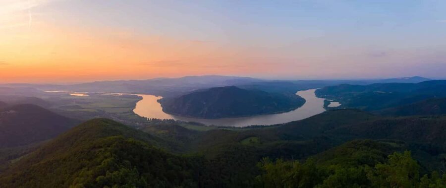 Danube Bend Day Trip - Nature Escape to Zebegény - The Zebegény to Nagymaros hike: forest trails, uneven footing, big rewards