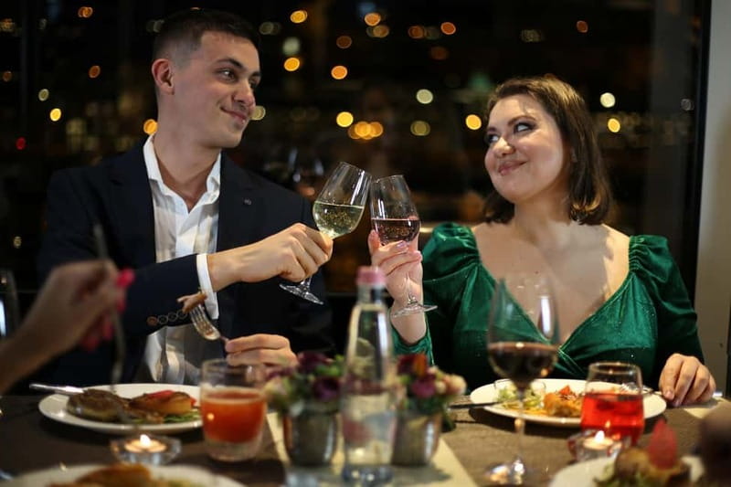 Dinner & Lights - Budapest Evening Cruise - The onboard comfort question: warmth, seating, and what to wear