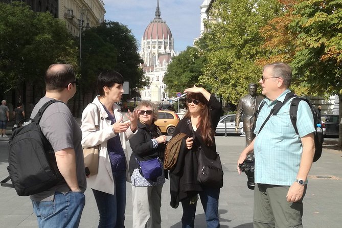 Downtown Pest Walking Tour - St. Stephen’s Basilica, Art Nouveau Streets, and Jewish Budapest’s Landmark Presence