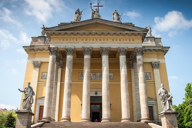 Eger Private Full-Day Wine Tasting Tour and Sightseeing from Budapest - Eger Castle: why that viewpoint is the whole point