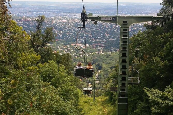 Elisabeth tower visit by chairlift and private transport - Minivan to the chairlift: smooth, small-group travel