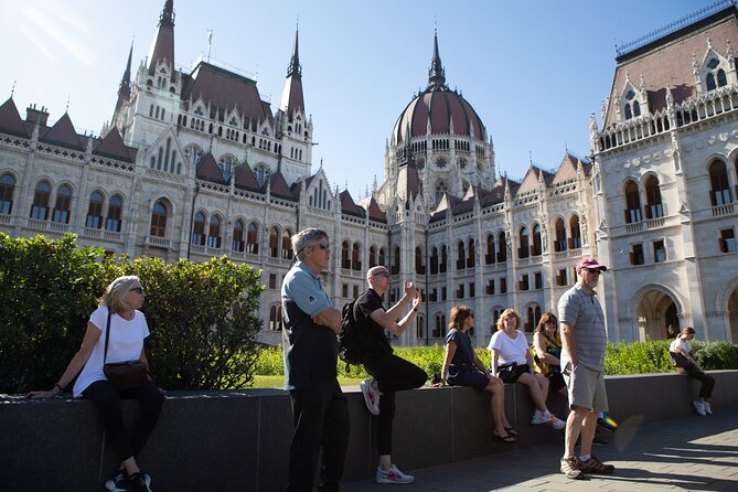 Exclusive Budapest City Tour by Luxury Car - Half Day - Tips to get more out of the private car day
