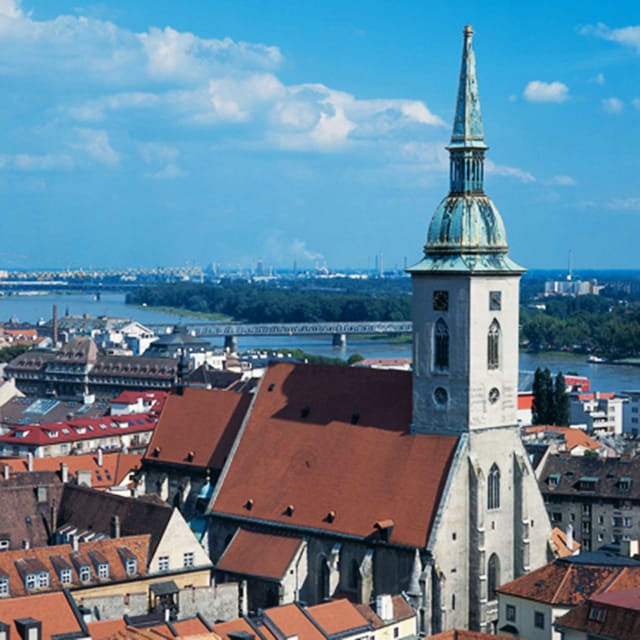 From Budapest: Bratislava Day Trip - Price and value for a private group to Bratislava