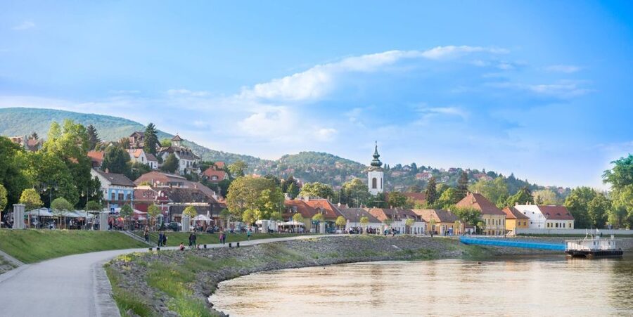 From Budapest: Danube Bend Full-Day Private Tour with Lunch - Visegrád Royal Palace Remains and the Castle Citadel View