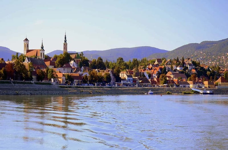 From Budapest: Full or Half Day Danube Bend Cruises - Lunch and Lángos: Eating in Szentendre Like a Local Would