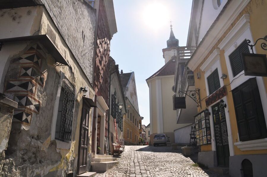 From Budapest: Szentendre Half-Day Tour - The 1.5 Hours in Town: Guided Sights Plus Browsing Time