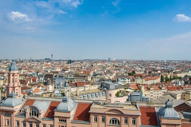 Full-Day Imperial Vienna Tour from Budapest with Hotel Pickup - Kärntner Straße shopping time and Vienna’s signature street vibe