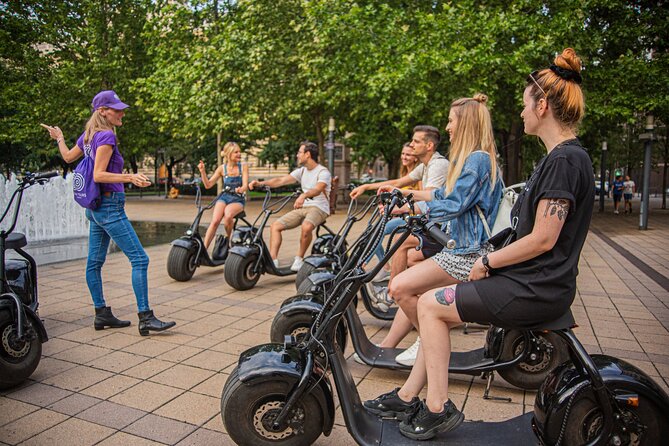 Guided Tours in Budapest on E-Scooter with various routes - How the guides shape the experience (and why names matter)