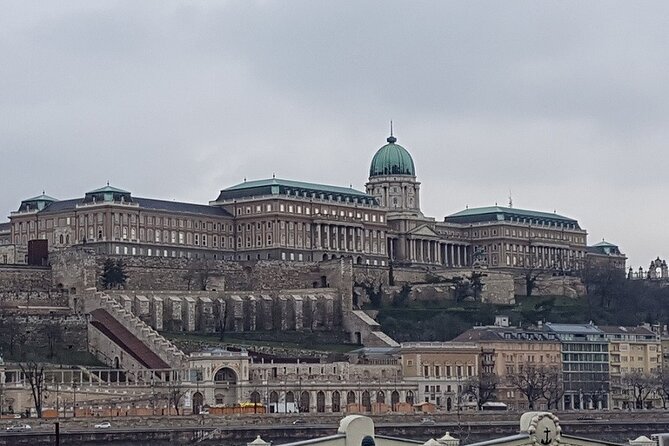 Historical and Cultural Guided Tour of Budapest - Heroes’ Square and Budapest City Park: start with pride, then a breather