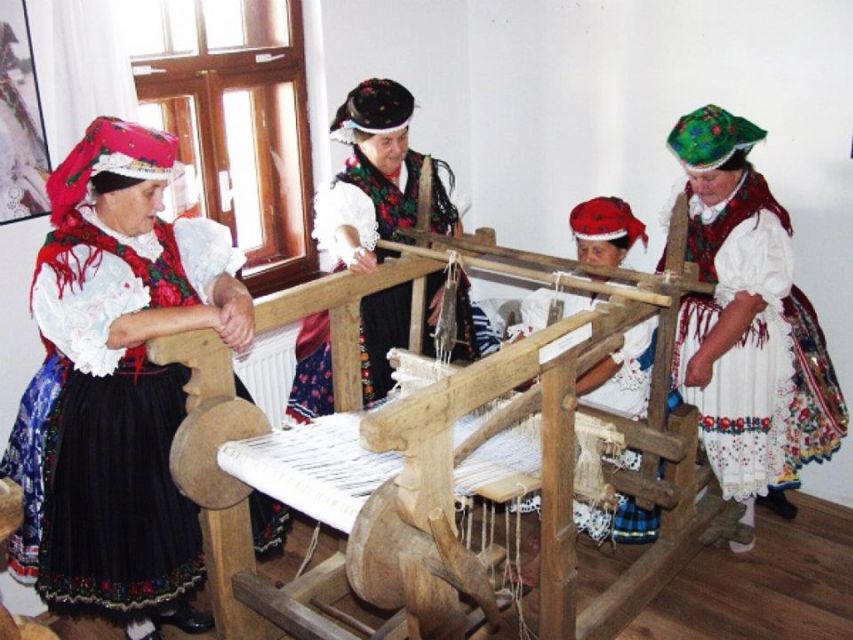 Hollókő, the rural Heritage, Day Tour from Budapest - Easter timing in Hollókő: when the day becomes something special