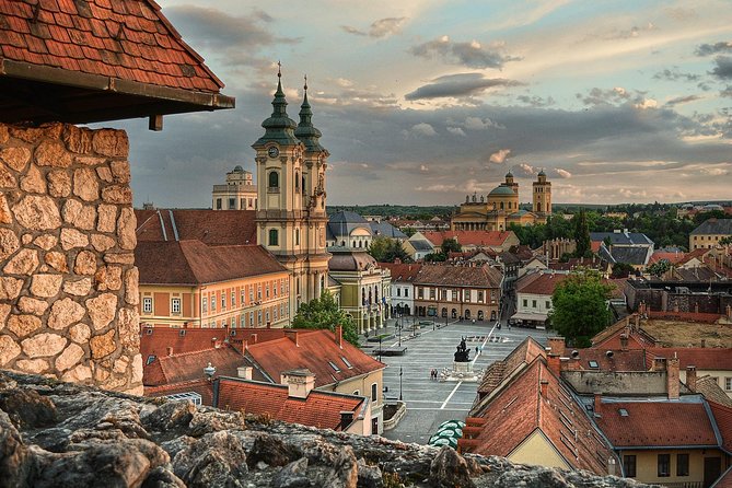HOLLÓKŐ UNESCO World Heritage site + Eger Castle Private guided tour - Eger Castle: the 1552 siege story made human