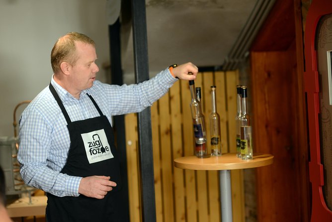 Hungarian pálinka distillery visit and tasting - Pálinkamúzeum in Visegrád: the “small but special” format