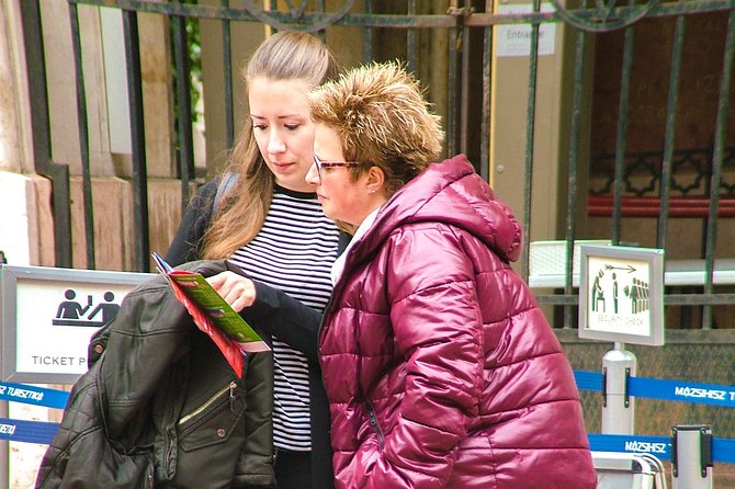 Jewish Heritage / Full tour - Edith’s private licensed tour approach (and why it matters)