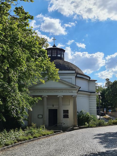 Lake Balaton and Herend Guided Tour - Herend Porcelain Manufactory: Movie, Museum, and the Real-Making Story