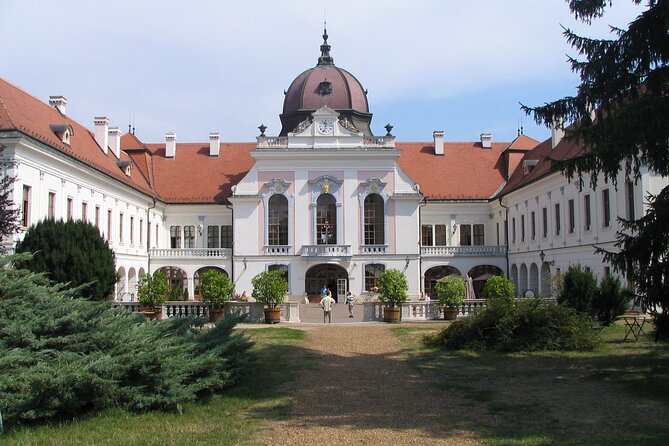 Legacy of Sissi Royal Palace of Godollo Tour with Cake and Coffee - Timing: 3 hours total is tight, so plan your expectations