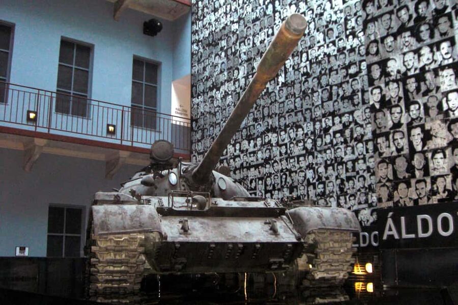 Life Behind the Iron Curtain, the communist Budapest private - Key highlights you’ll feel right away