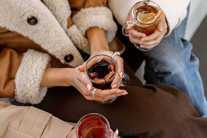 Mulled Wine Danube Cruise with Audio Guide in Budapest - A one-hour Danube cruise with mulled wine in your hand
