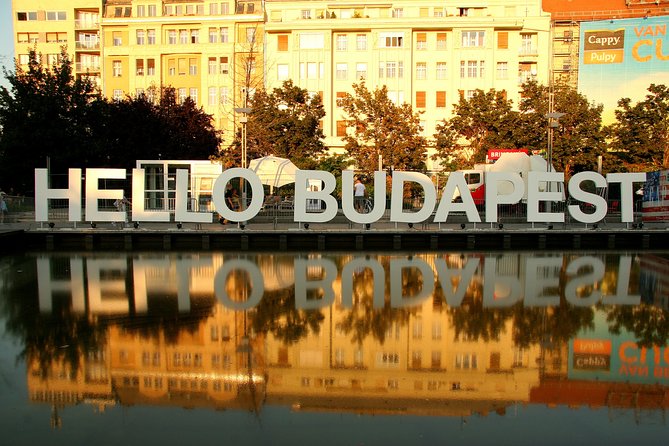 Orientation walk in Budapest - Price and Group Size: What $238.43 Means in Real Life