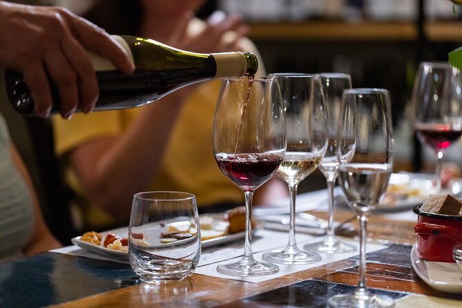 Palace District Evening Culinary, Wine, and History Walk - Pacing and practical details: what to expect on your feet