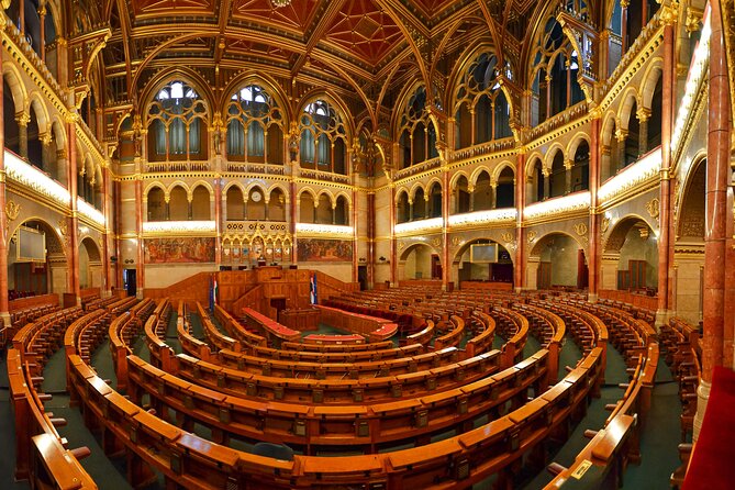 Parliament Tour in Budapest with Audio Guide - What the headphone audio is like (and what to check)