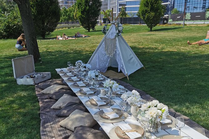 Picnics experience in Hungary - Private format and group discounts: how it can change your cost per person