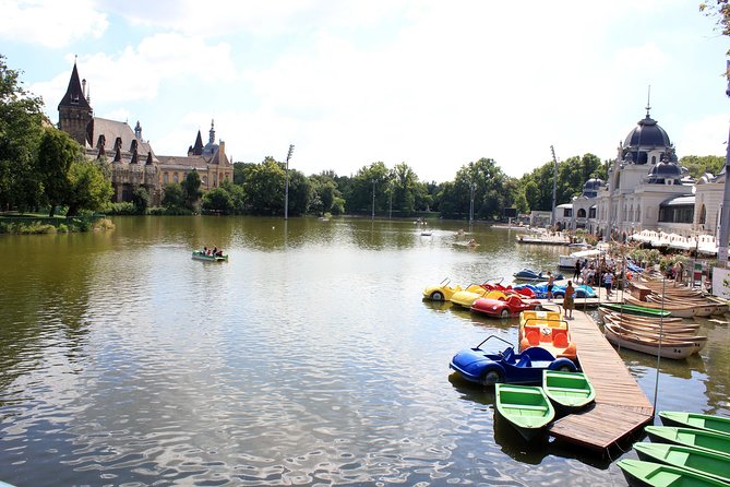 Private Budapest All In One Walking Tour with Strudel Stop - Why this all-in-one route is such a good first Budapest plan