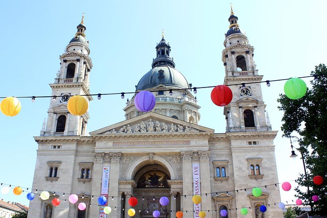 Private Budapest All In One Walking Tour with Strudel Stop - Széchenyi Baths and Pool area: a taste of Budapest thermal culture