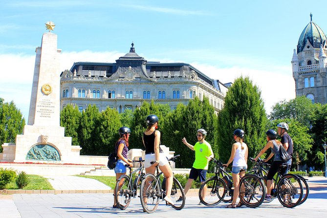 Private Budapest E-Bike Tour - Vajdahunyad Castle and City Park: a calmer ride break