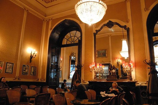 Private Café Wandering: Excursion through Budapest’s Belle Epoque - Urania Café on Rákóczi Street: Where Ideas Were Served