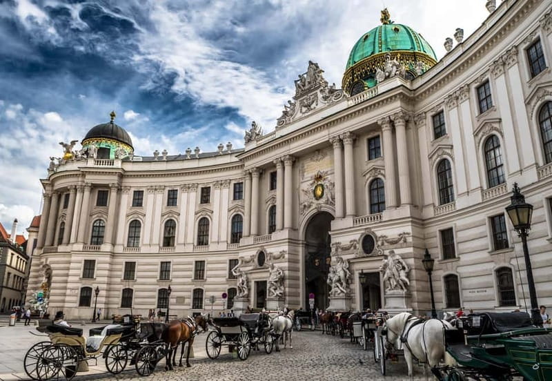 Private day trip: Budapest > Bratislava & Vienna, in English - Hofburg Palace: an imperial marker you shouldn’t ignore