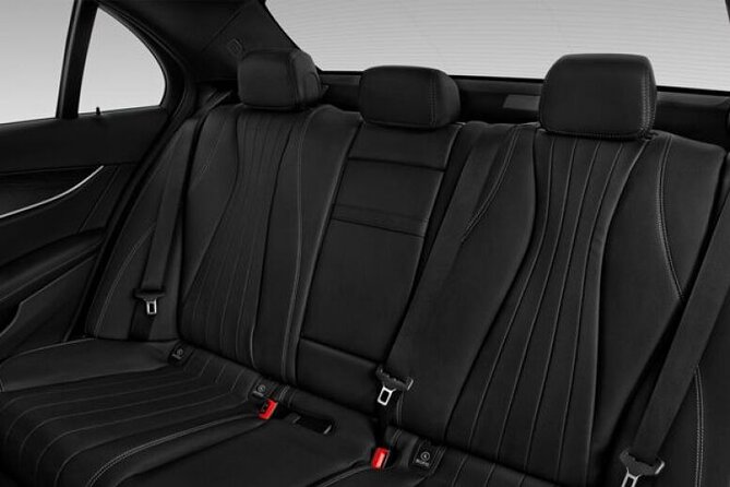 Private Departure Budapest to Budapest Airport BUD by Car or Van - Vehicle Choice: E-Class, Skoda Superb, or Viano